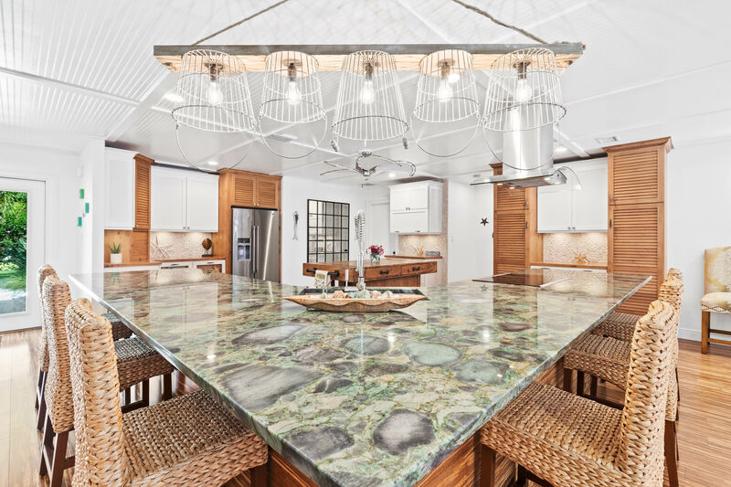 Property interior photographed by Vuzario